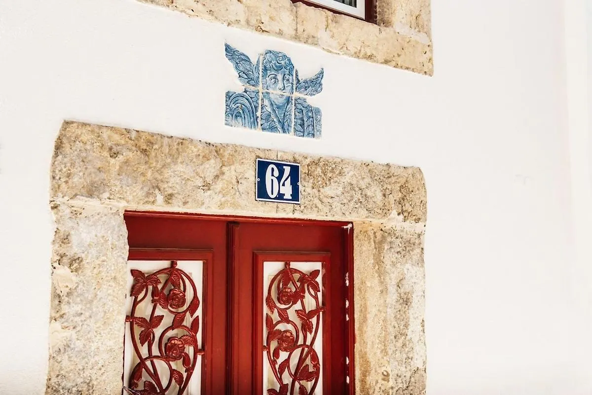 Exquisite Apartment With Patio Portuguese Soul Alfama 2P Лиссабон