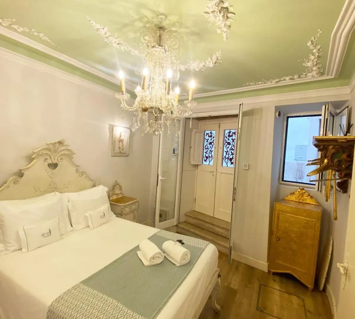 Exquisite Apartment With Patio Portuguese Soul Alfama 2P Lisboa 0*,